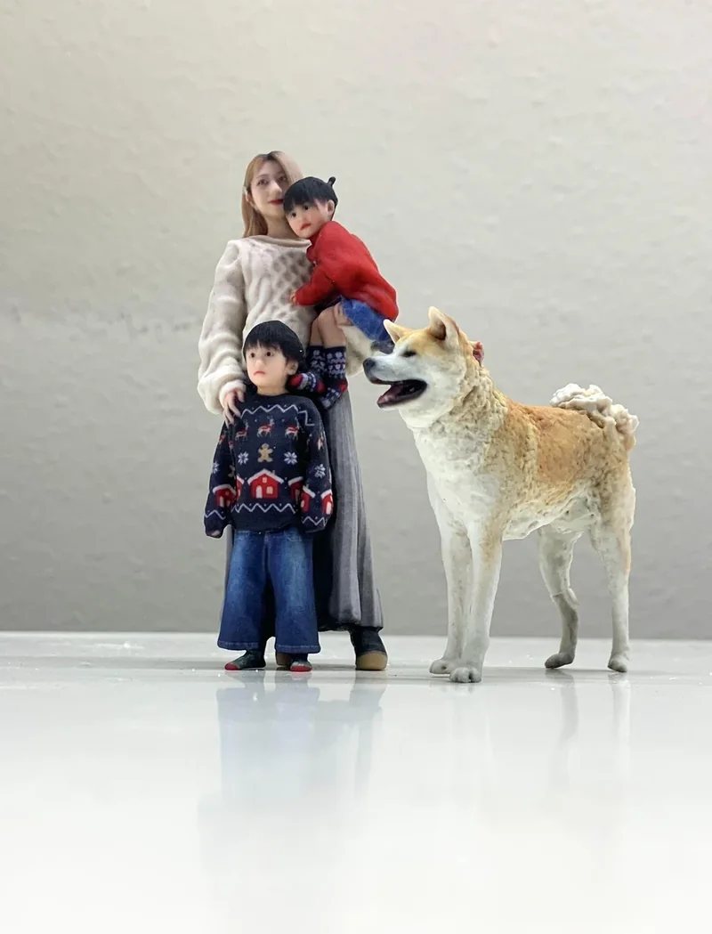 家族と愛犬を一緒に残した完成フィギュア